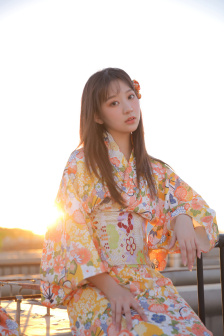 小妖精抬起臀嗯啊H军人(廉则吏)